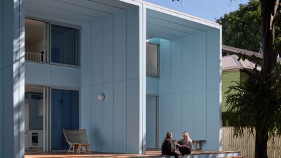 Blok Three Sisters by Vokes and Peters and Blok Modular