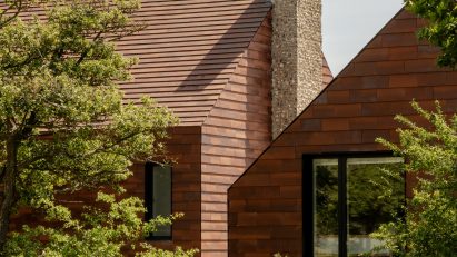 Bulls Barn house by Selencky Parsons