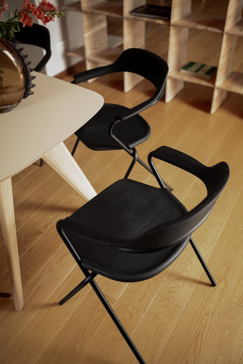 Code chair by Bonum