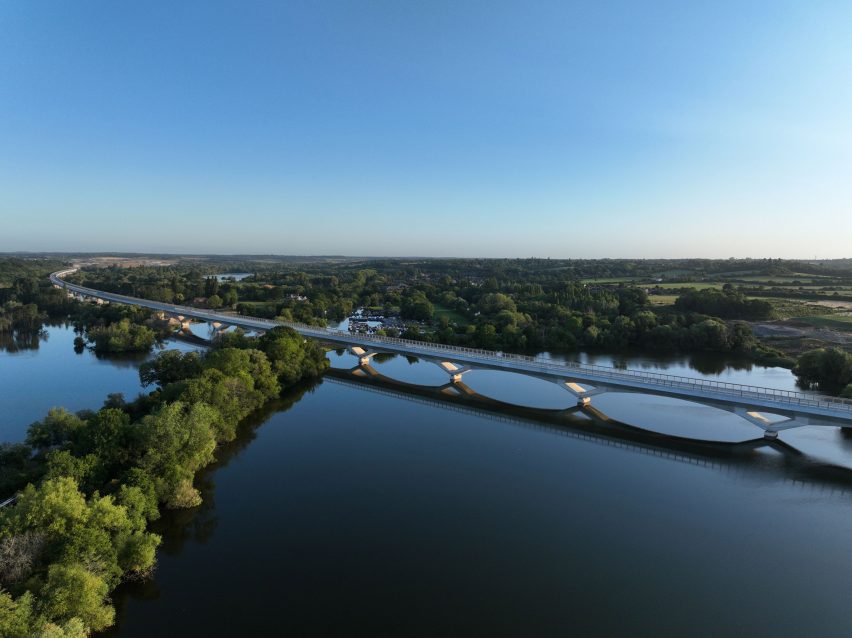 HS2's Colne Valley bridge