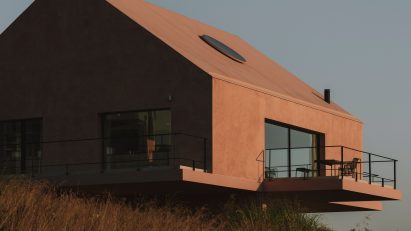Casa Plaj by Extrastudio