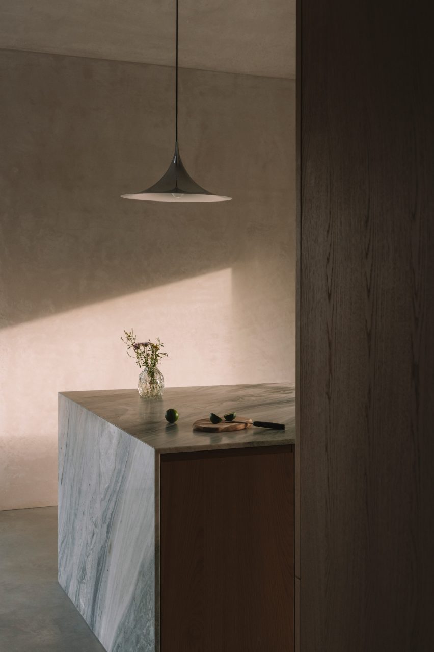 Casa Plaj by Extrastudio