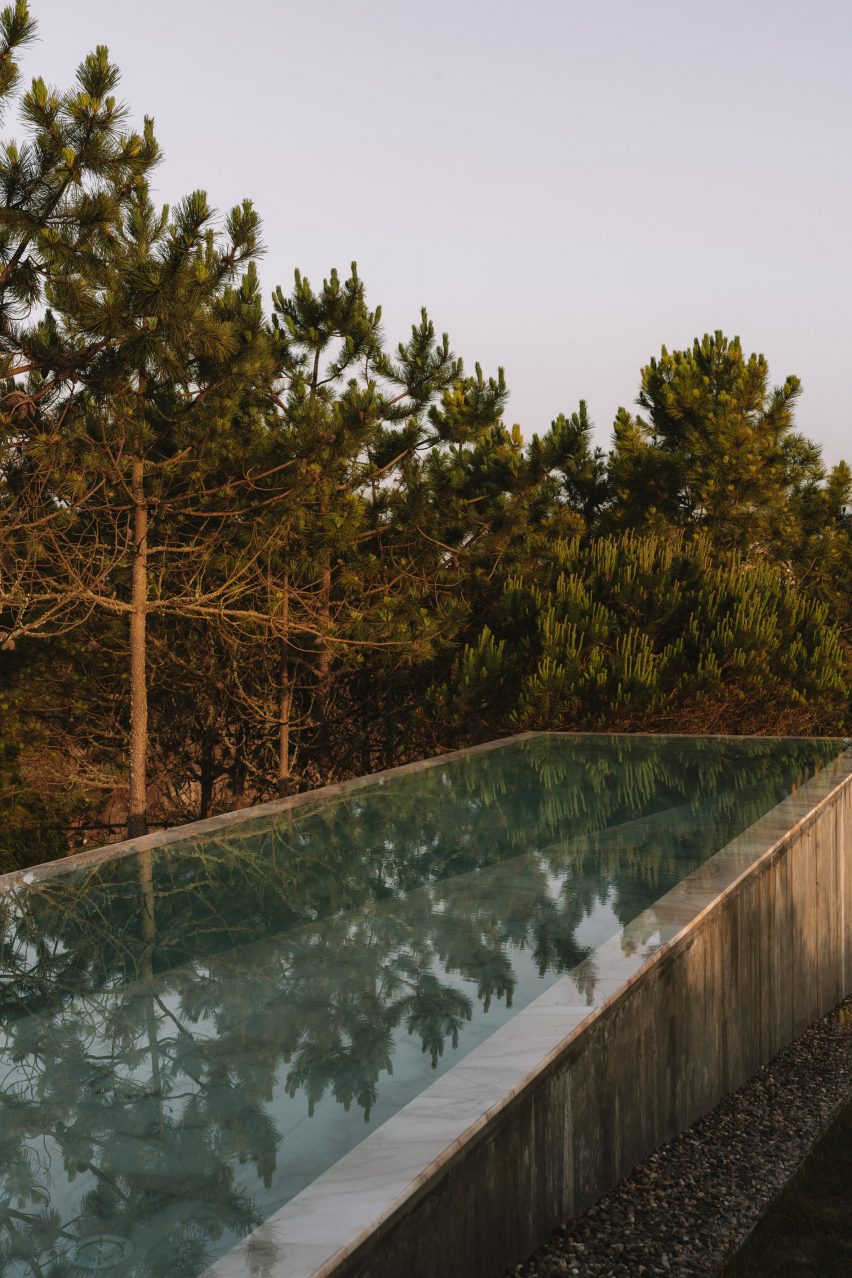 Casa Plaj by Extrastudio
