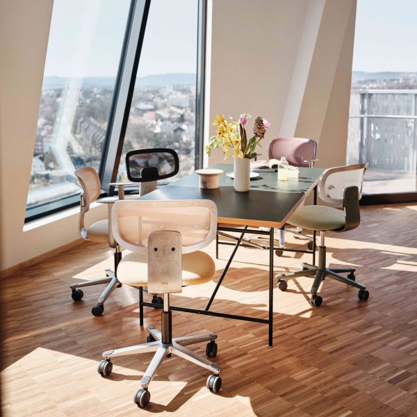 HÅG Tion mesh task chair by Flokk
