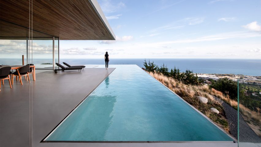 Infinity pool at Barcelona House by Ström Architects in Spain