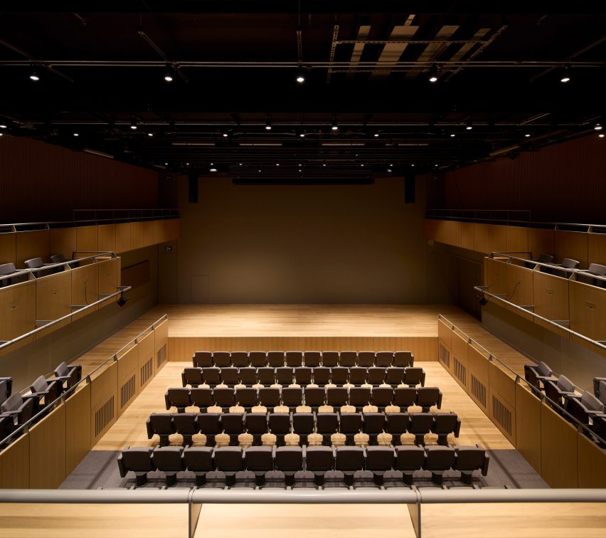 Schwarzman Centre by Hopkins Architects