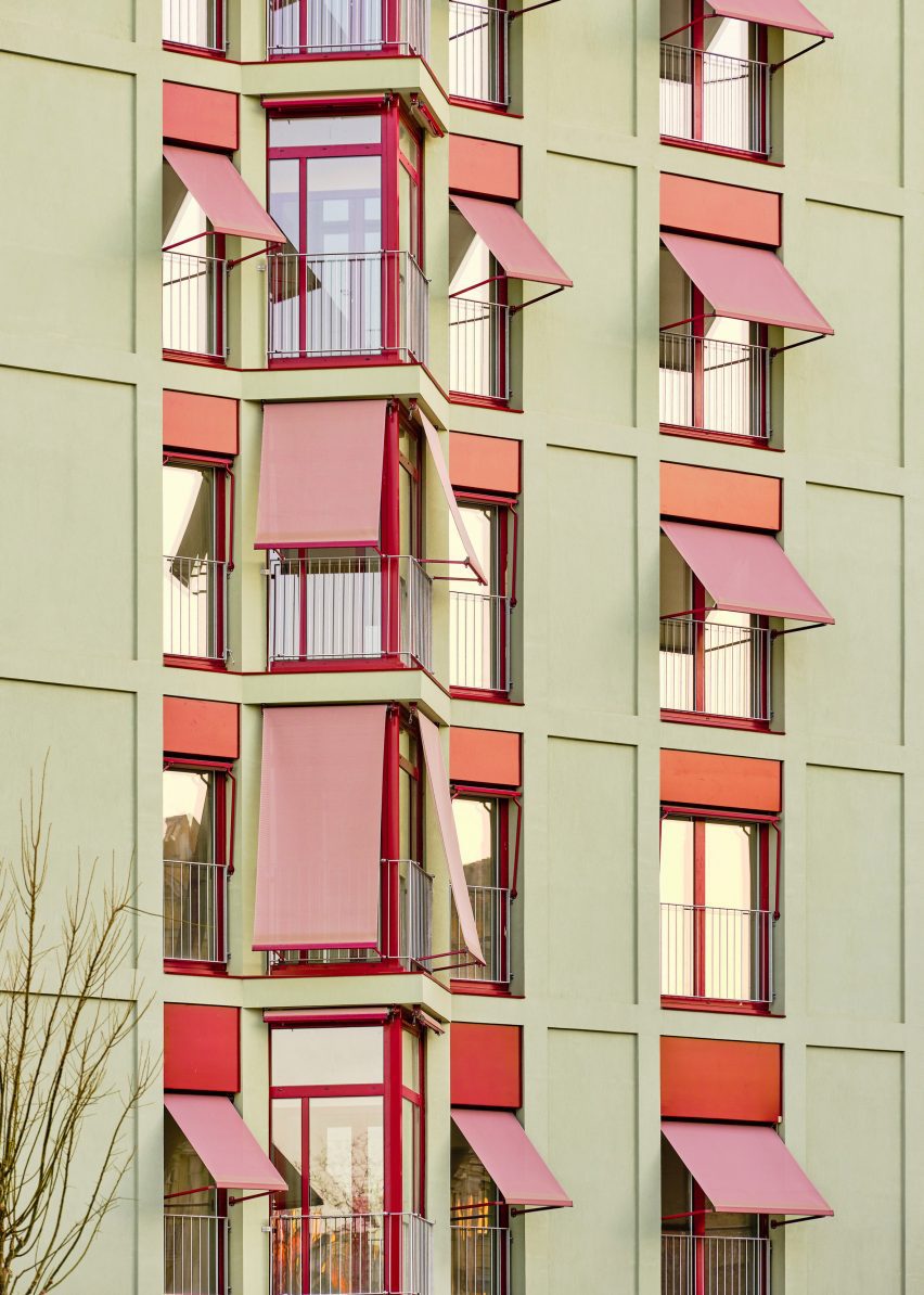 La Comunidad Habitacional in Barcelona by Cierto Estudio
