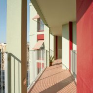 La Comunidad Habitacional in Barcelona by Cierto Estudio