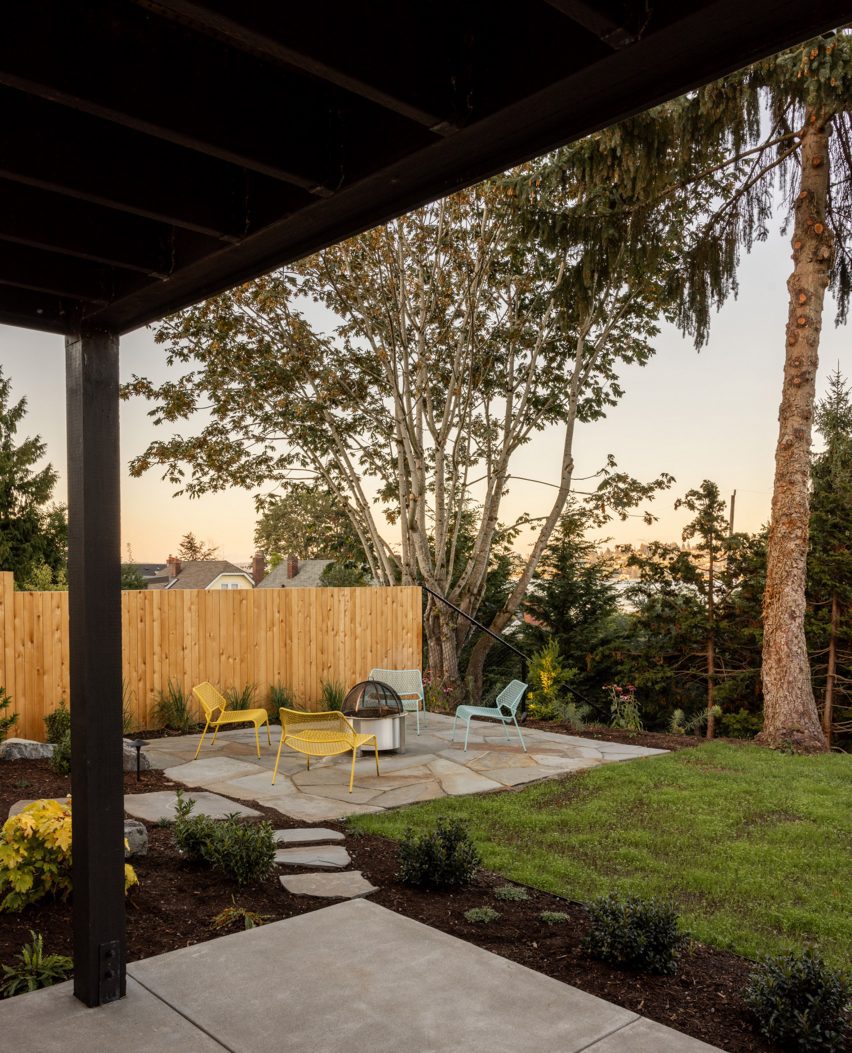 Outdoor patio
