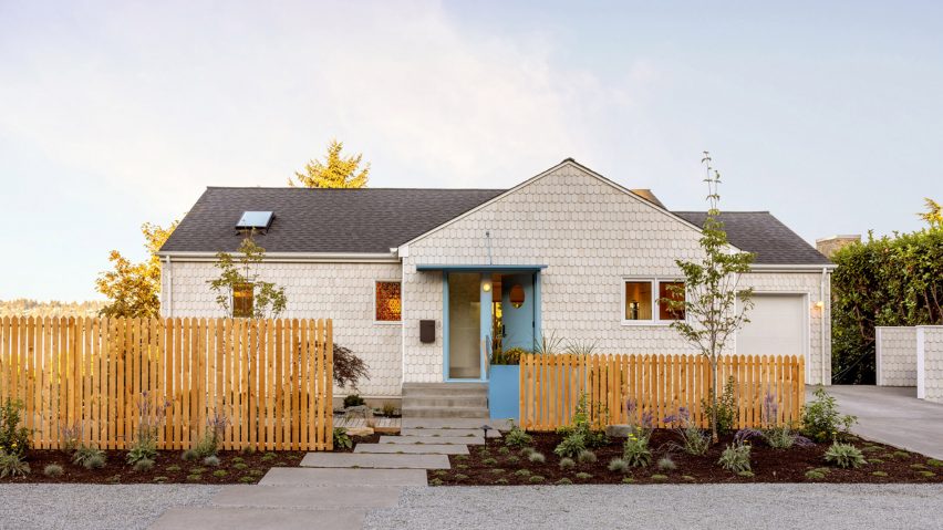 Lil Shingles house by Best Practice Architecture
