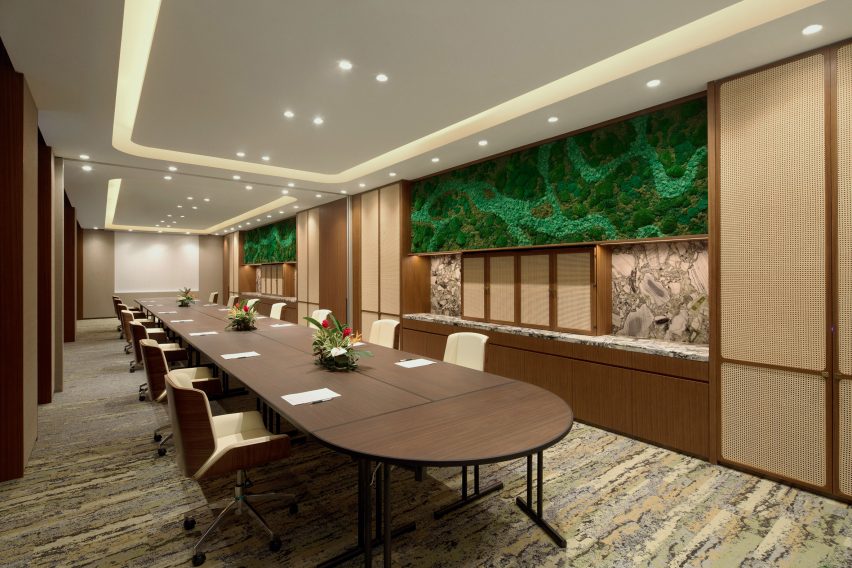 Mandai Rainforest Resort by Banyan Tree by WOW Architects