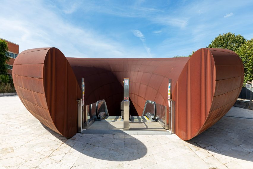 Monte Sant'Angelo Subway Station by Anish Kapoor