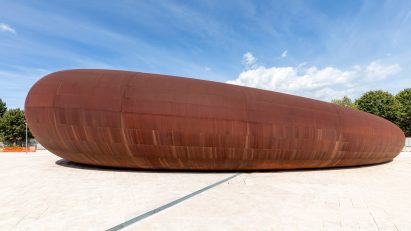 Anish Kapoor's Monte Sant'Angelo Subway Station