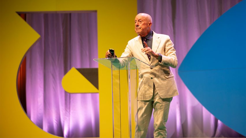 Norman Foster addressing the World Design Congress 2025