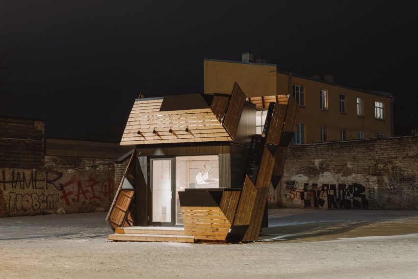 PAKK Pavilion by Myceen and EKA PAKK