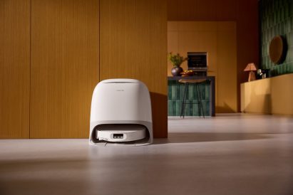 Roborock Qrevo CurvX robot vacuum cleaner