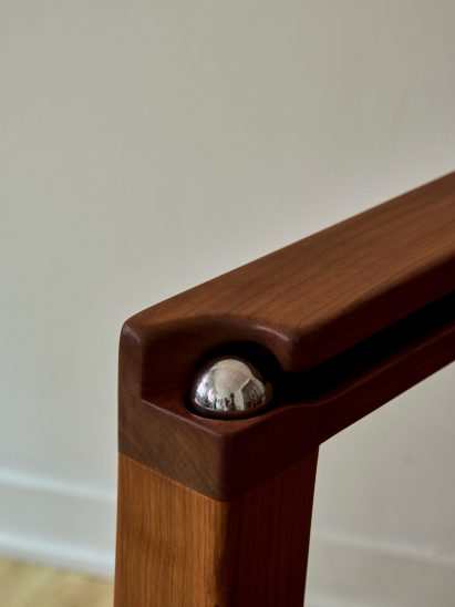 Reflect chair by Tanuvi Hedge