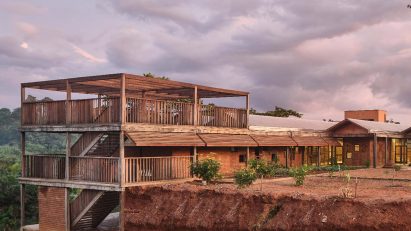 African Flow School in Cameroon by Urbanitree