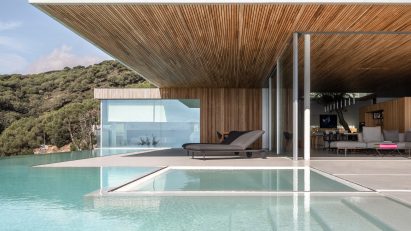 Barcelona House by Ström Architects in Spain