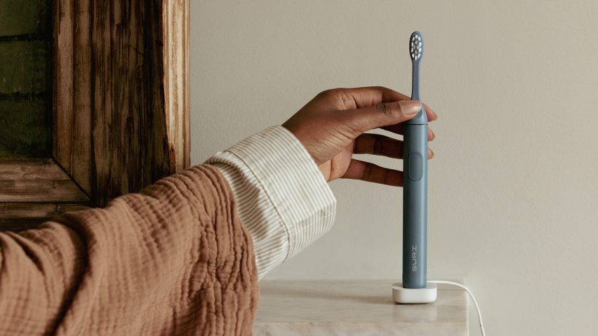 Suri 2.0 toothbrush