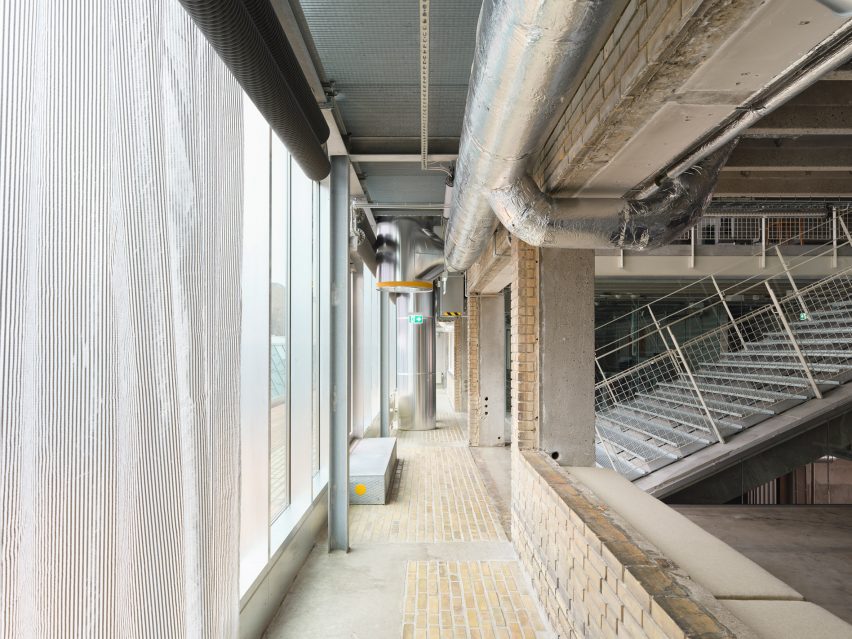 Inside Thoravej 29