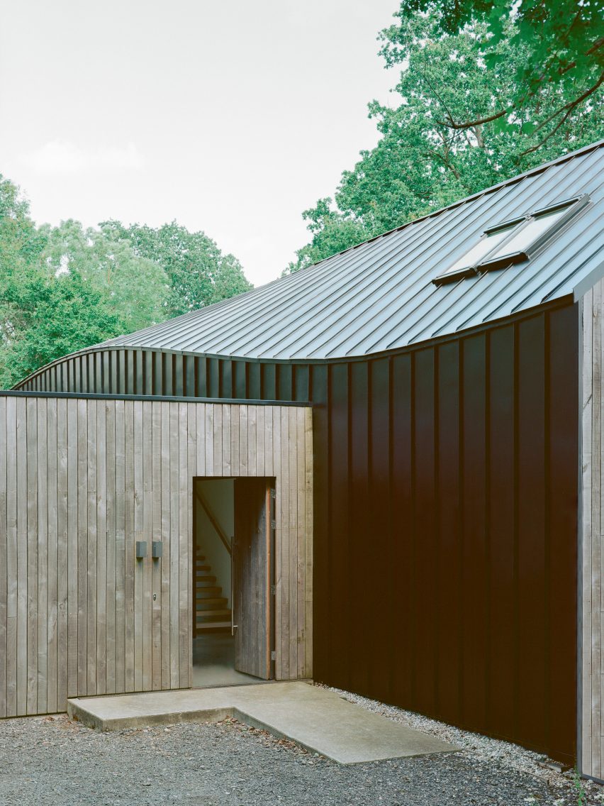 Twisted House by Andy Martin Architects