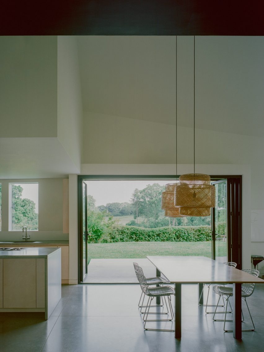 Twisted House by Andy Martin Architects