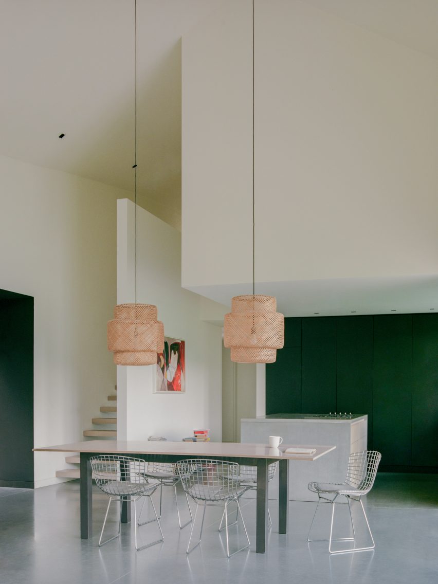 Twisted House by Andy Martin Architects