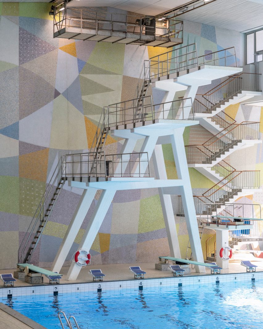 Close-up of stairs in Swedish pool