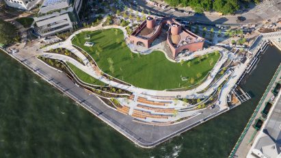 Wagner park in Lower Manhattan