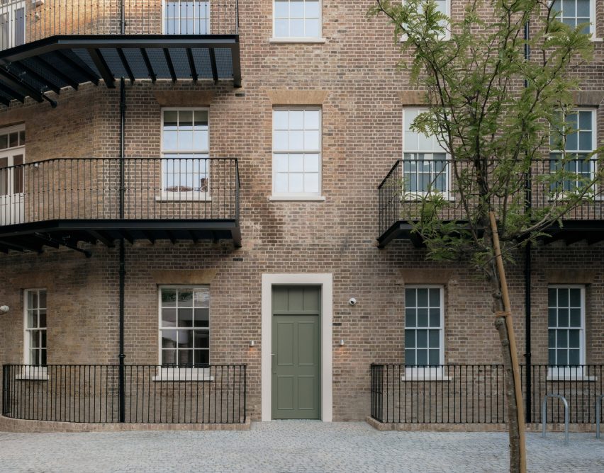 20 Newcourt Street by Wendover