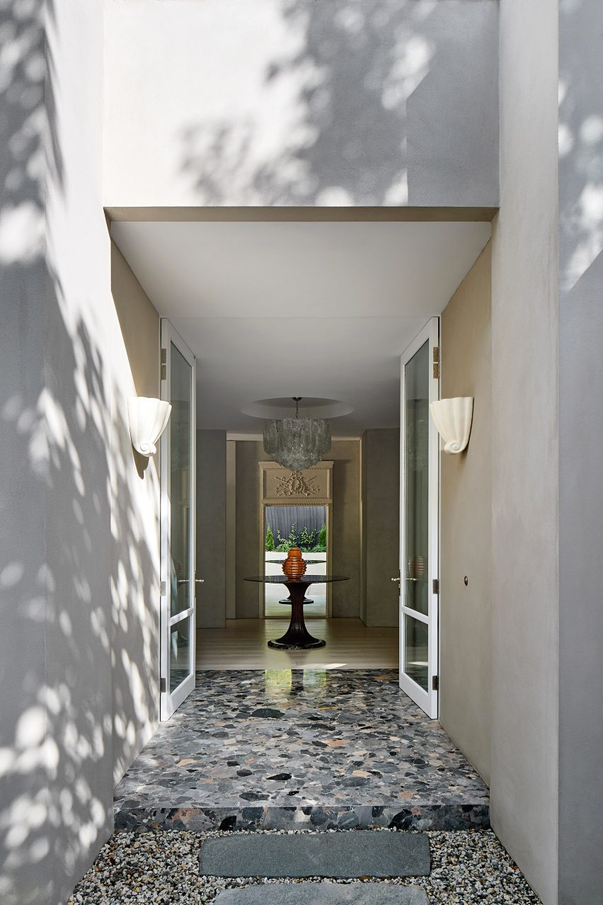Woodend house in Victoria, Australia designed by David Hicks