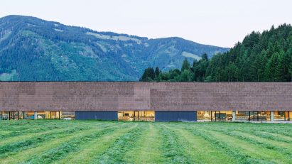 Rieder unveils “timber-hybrid hall” at headquarters in Austria