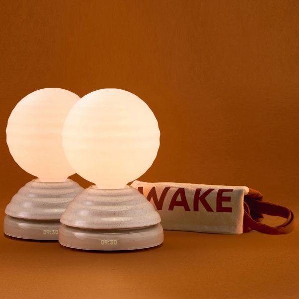 Wake lamp with tote bag