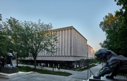 Facade of princeton museum
