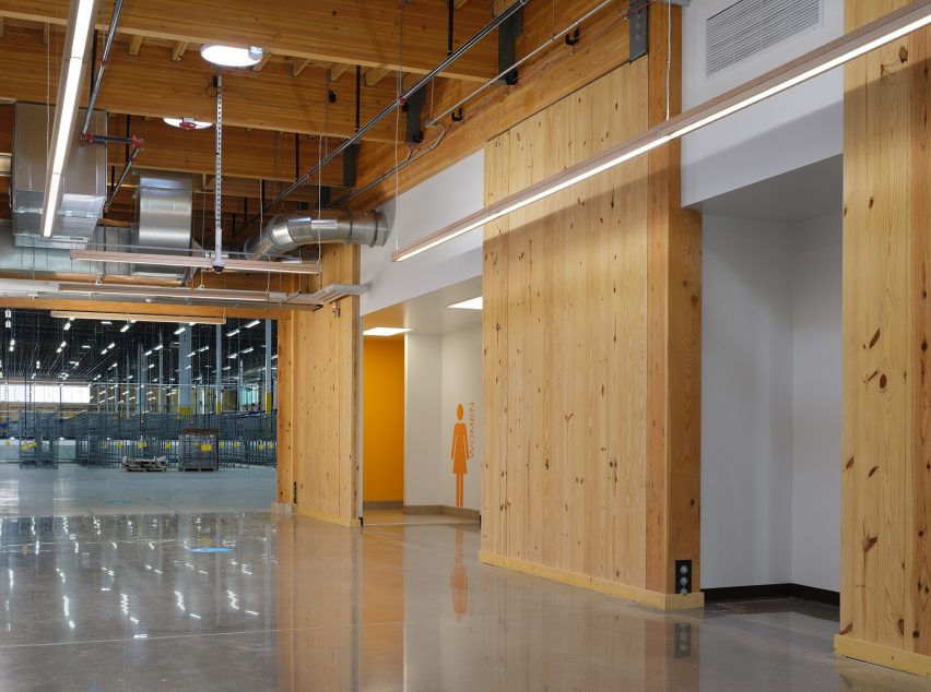 Amazon delivery centre