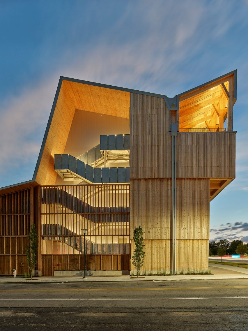 Anthony Timberlands Center for Design and Materials Innovation by Grafton Architects