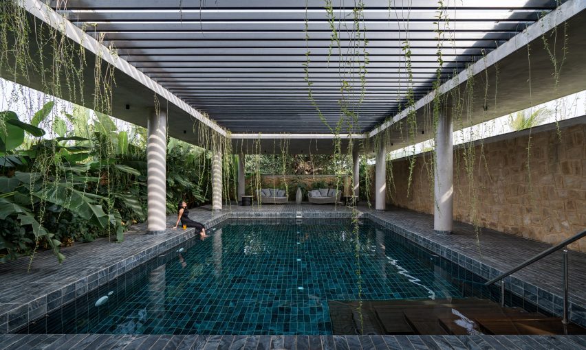 Antriya, a weekend home in Hyderabad by 23 Degrees Design Shift