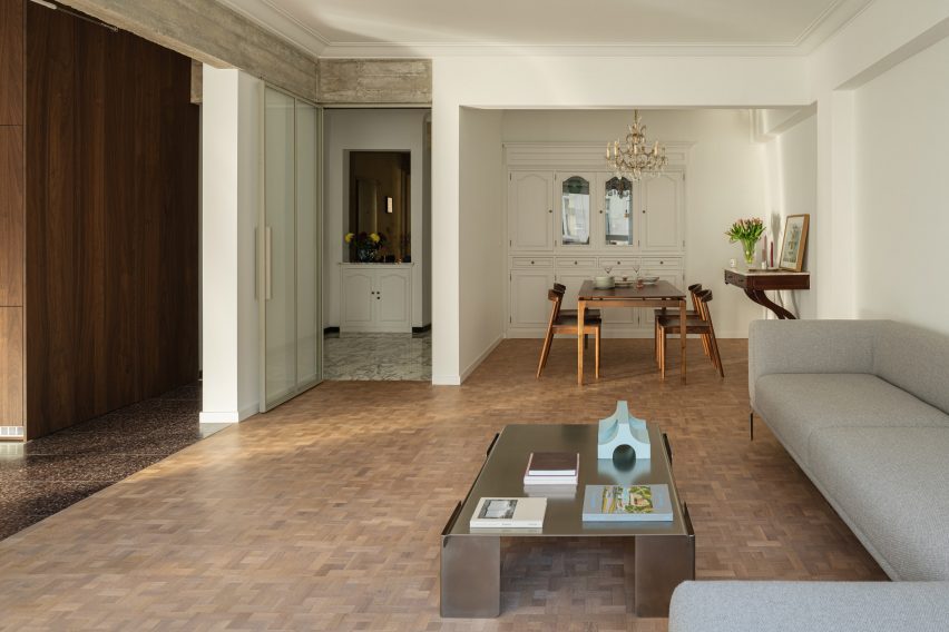 Apartment in Antwerp designed by Weinbenami