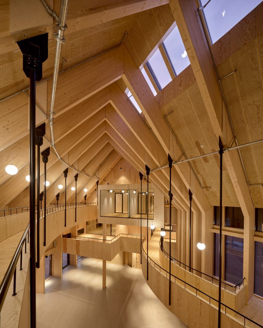 Centre for Health by Dorte Mandrup