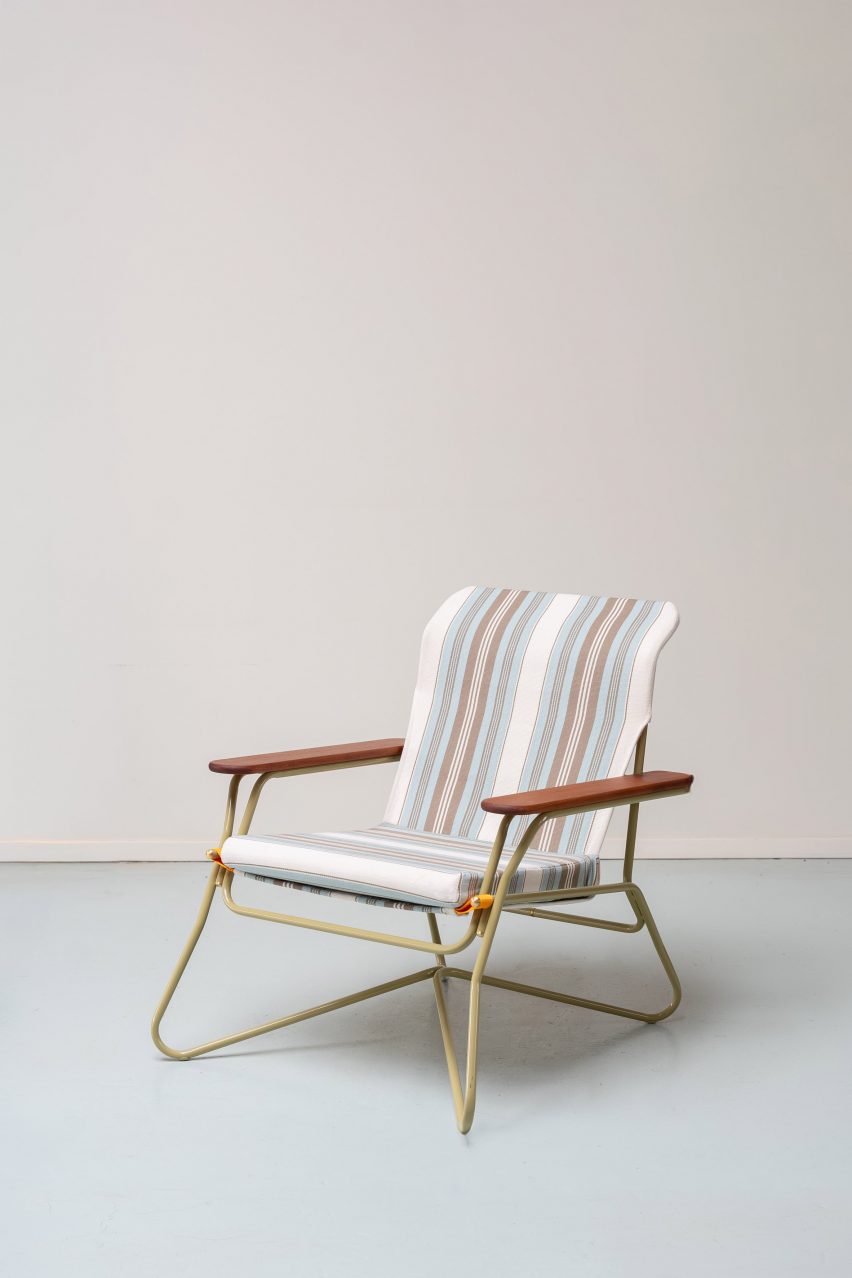 Conduit chair by Joey Benton for Silla