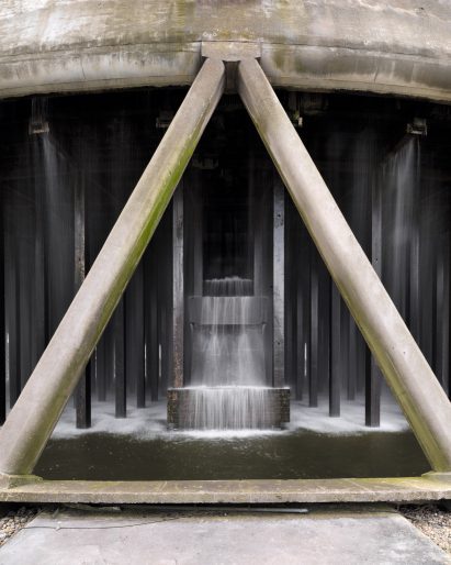 Concrete struts of cooling tower