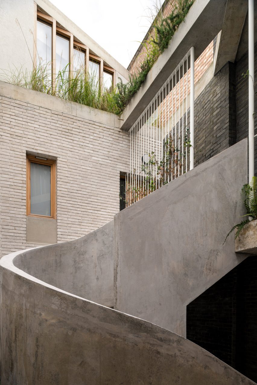 112 Peckham High Street by Cuozzo.Company