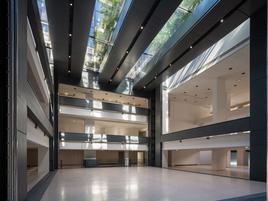 Fondation Cartier for Contemporary Art in Paris by Jean Nouvel