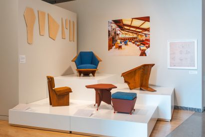 Frank Lloyd Wright: Modern Chair Design