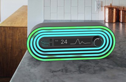 a photograph of an air pollution monitoring device