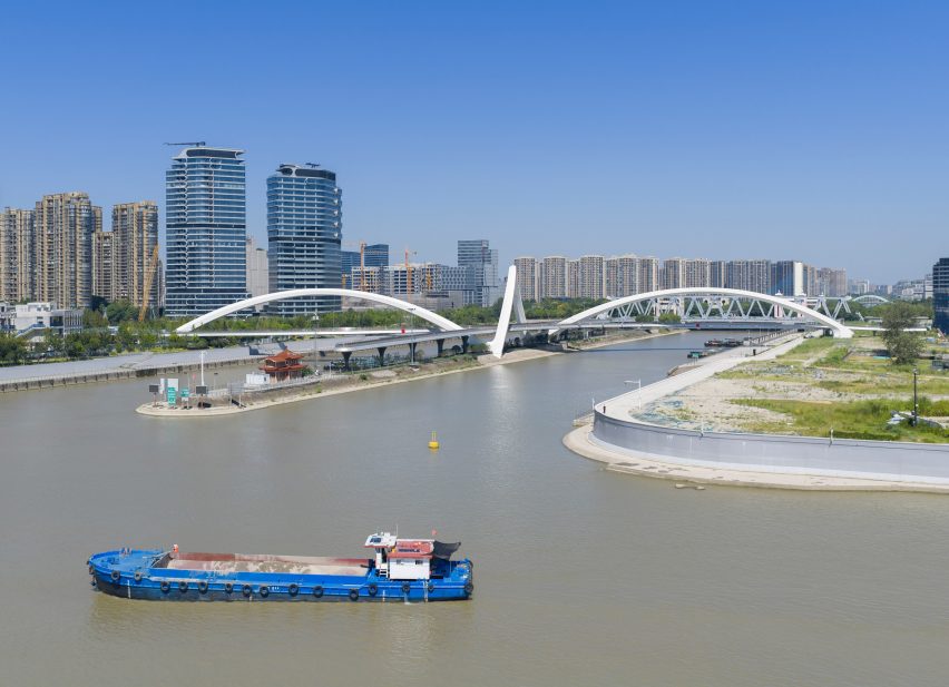 Grand Canal Gateway Bridge in Hangzhou by Zaha Hadid Architects