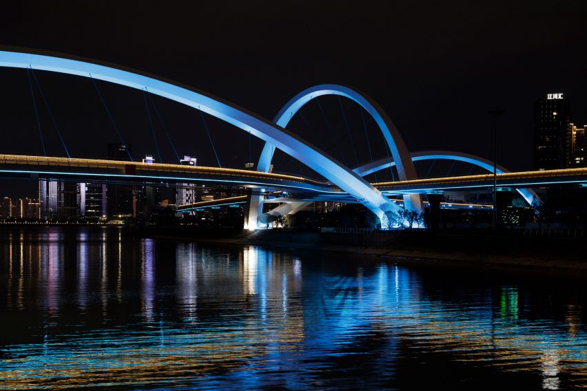 Grand Canal Gateway Bridge in Hangzhou by Zaha Hadid Architects