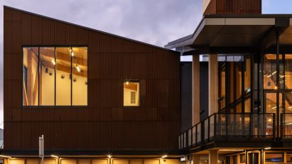The Court Theatre by Haworth Tompkins and Athfield Architects