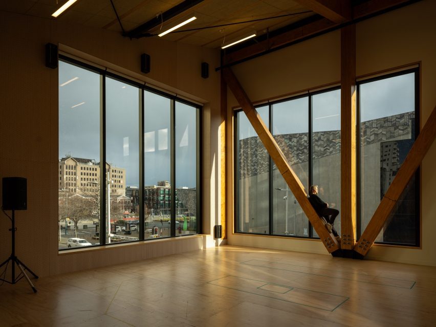 The Court Theatre by Haworth Tompkins and Athfield Architects